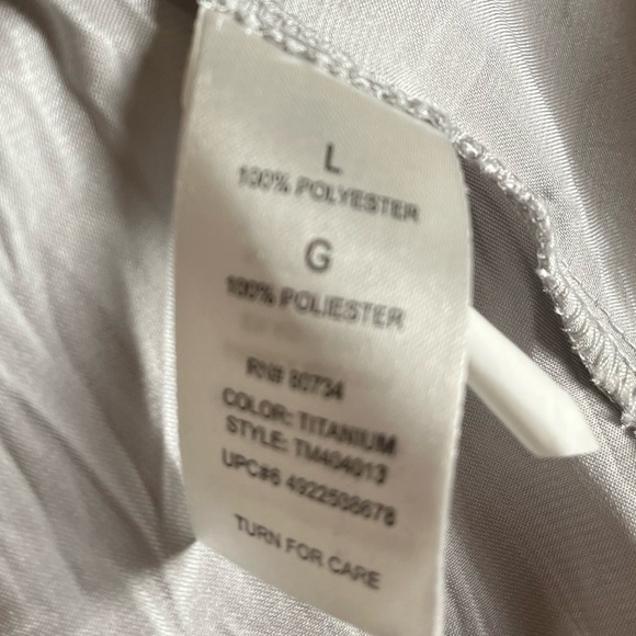 To the Max Silver Blouse - Picture 4 of 6